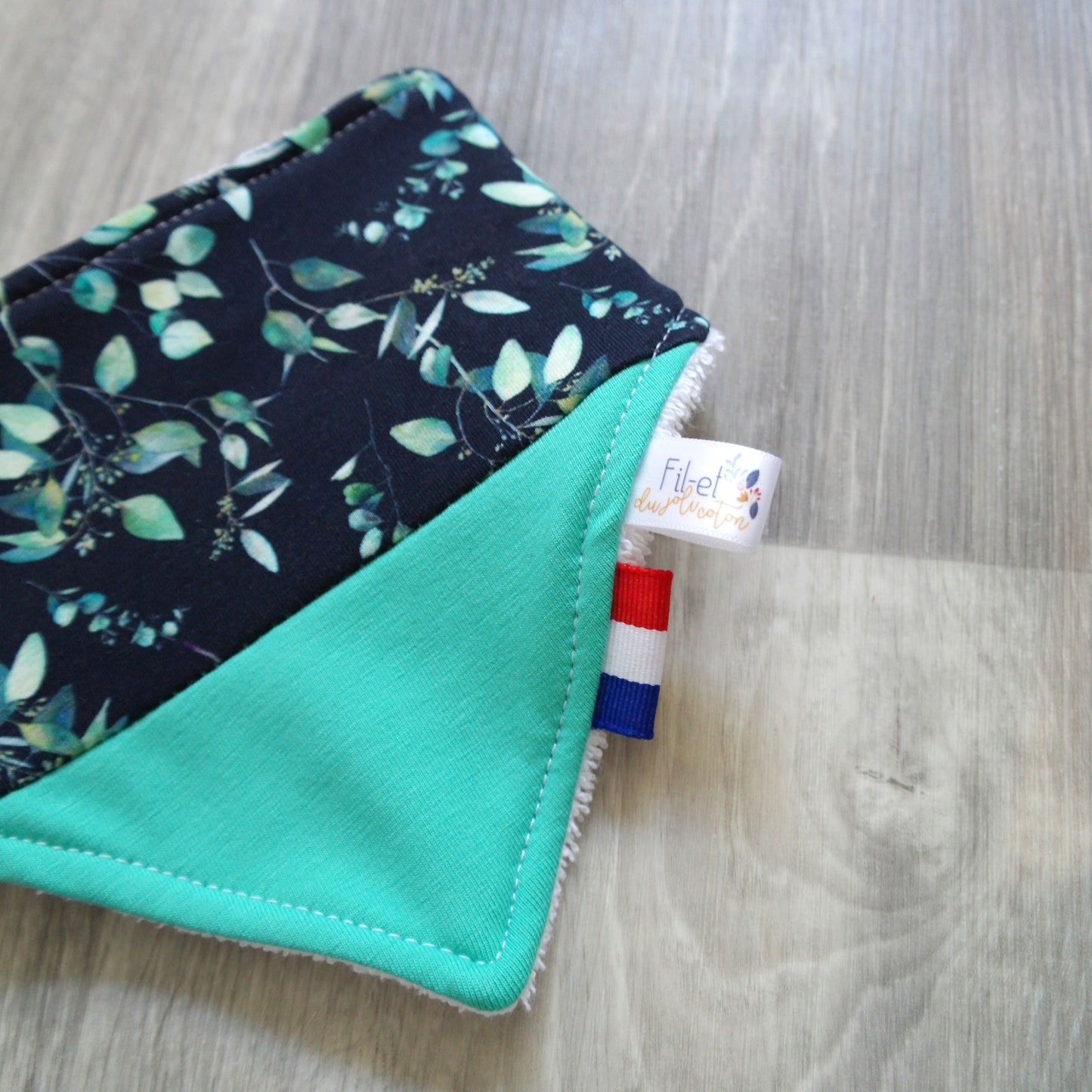 Bavoir bandana Eugene.