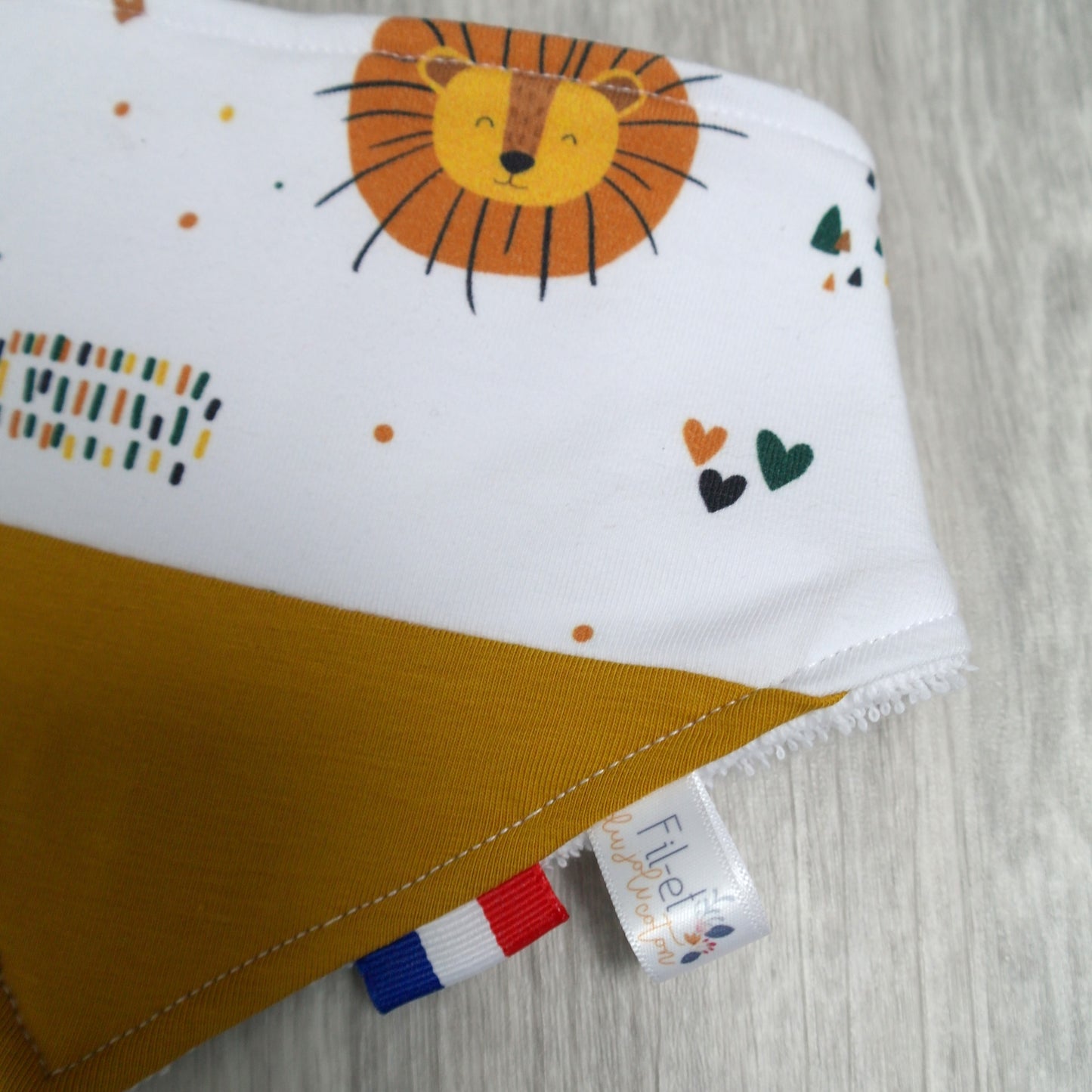 Bavoir bandana Lucien.